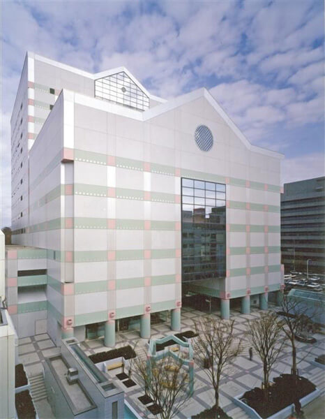 秋田県総合生活文化会館（アトリオン）