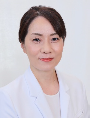 Prof. Minako Azuma